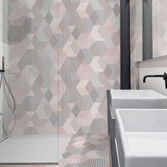 Hexagon Peonia Range